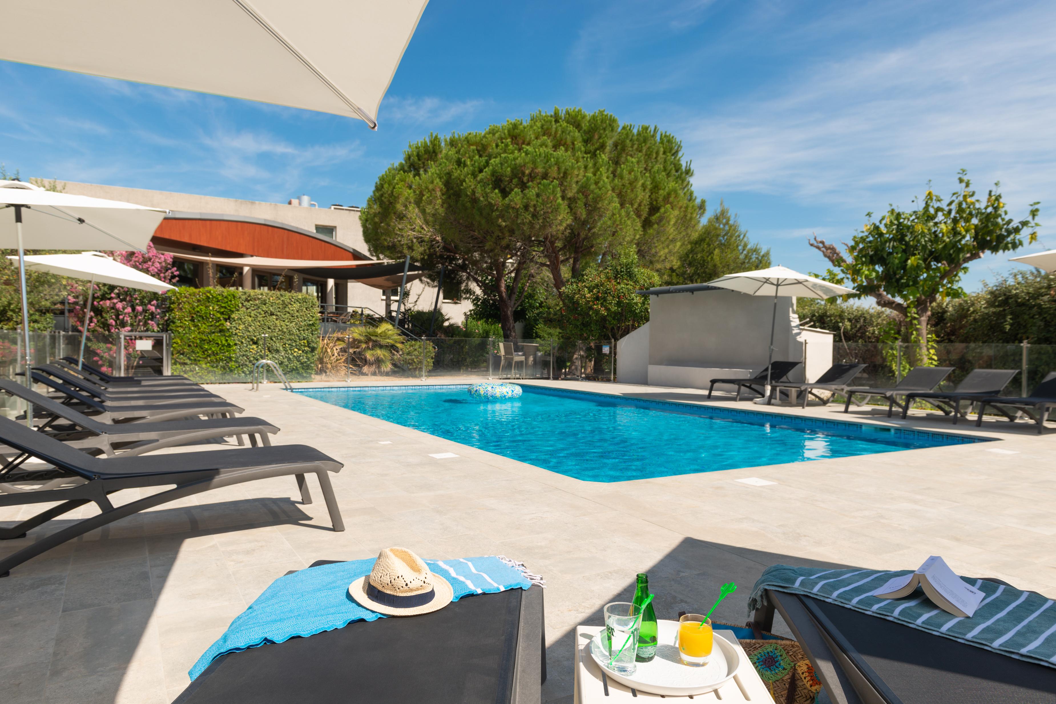 Kyriad Montpellier Est - Lunel Lunel  Bagian luar foto
