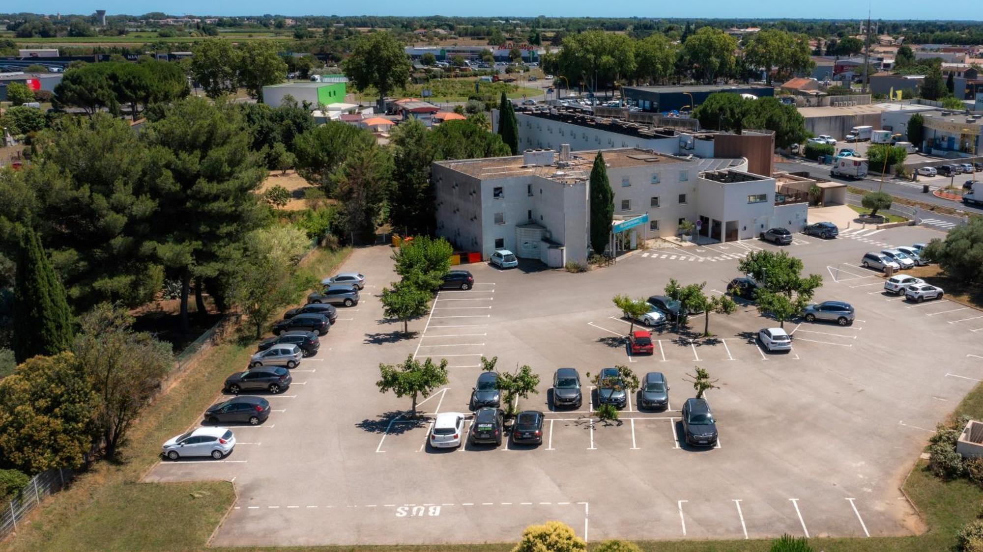 Kyriad Montpellier Est - Lunel Lunel  Bagian luar foto